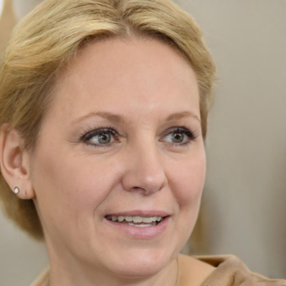 Saoirse Devitt, Student Experience Coordinator